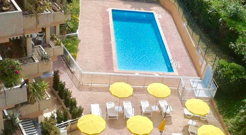 Studio Or One Bedroom Avenue De La Plage Roquebrune-Cap-Martin Exterior foto